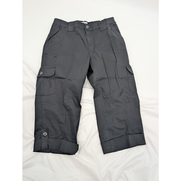 NWT St John's Bay Black Cargo Capri Women's 4 Pockets - Picture 1 of 10
